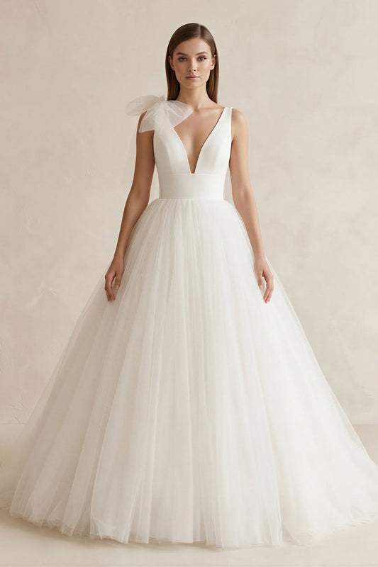 V-Neck Tulle Ball Gown Wedding Dress With Bow in White
