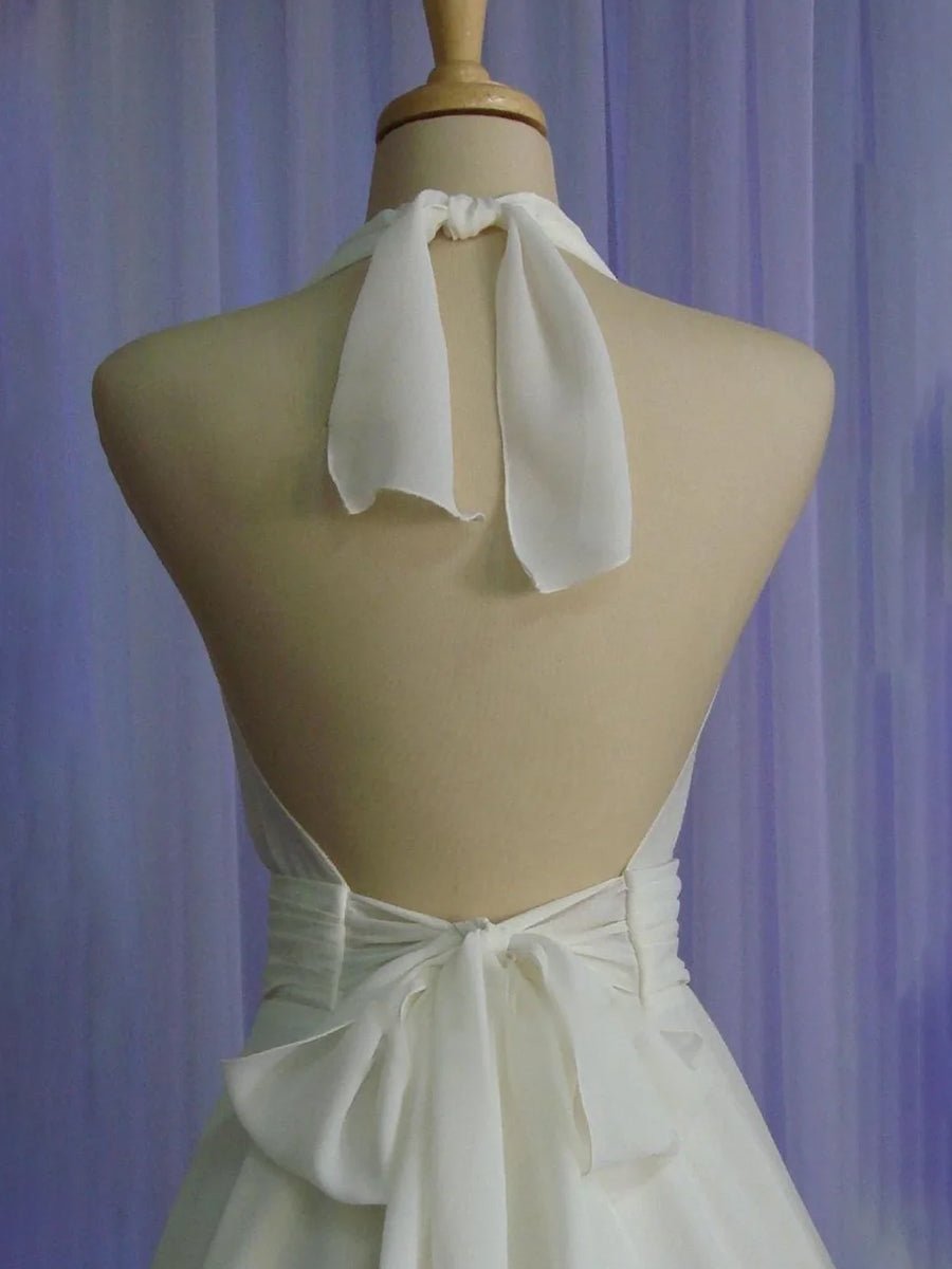 Vintage Tea-Length Chiffon Wedding Dress With Halter Neck and Bow