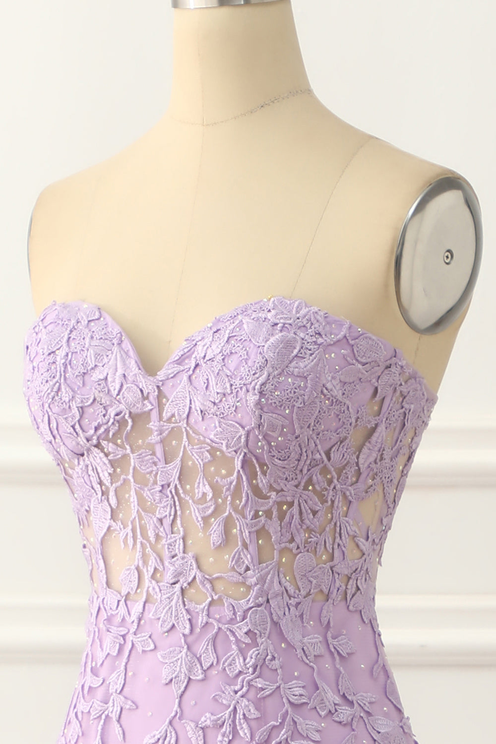 Lavendelfarbenes trägerloses Meerjungfrau-Ballkleid mit Applikationen, formelle Abendkleider