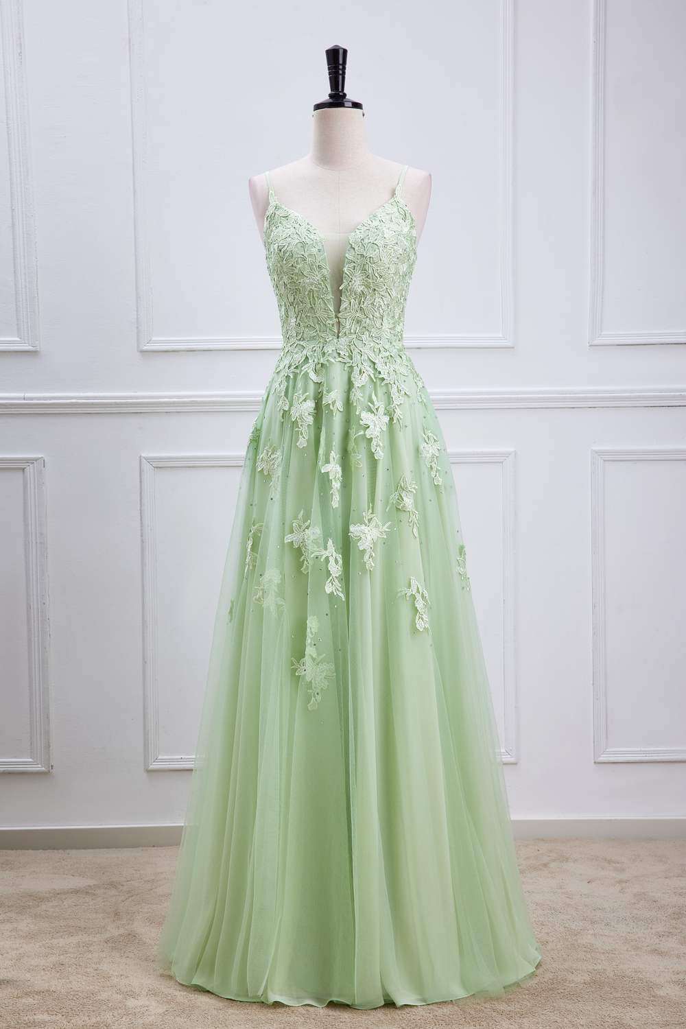 Sage Green Plunging V Neck Lace-Up Appliques Long Prom Party Dress Formal Evening Gowns