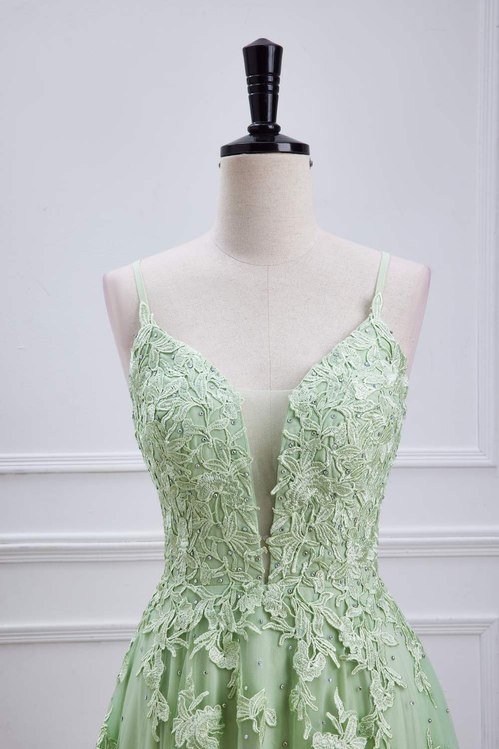 Sage Green Plunging V Neck Lace-Up Appliques Long Prom Party Dress Formal Evening Gowns