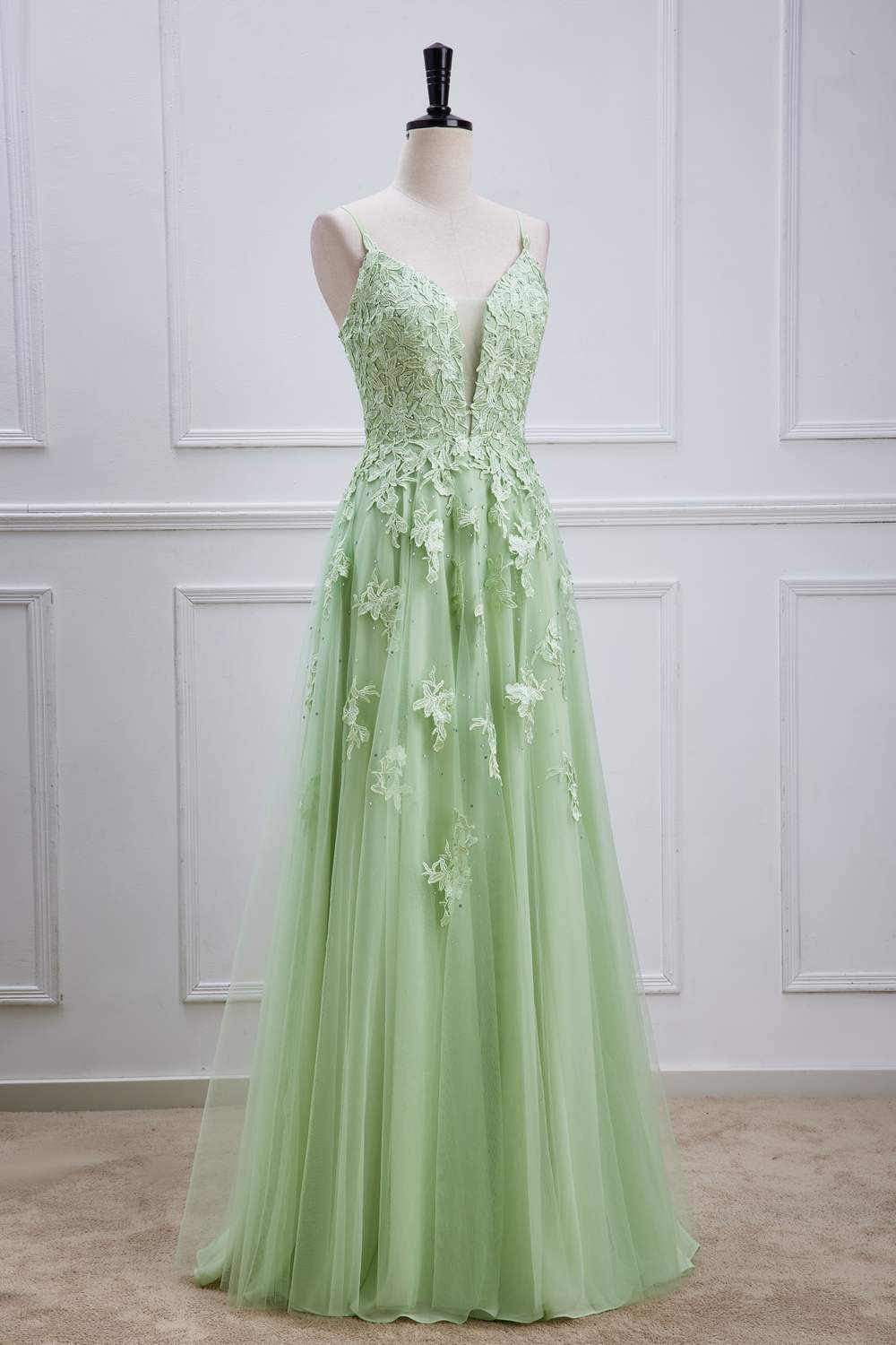 Sage Green Plunging V Neck Lace-Up Appliques Long Prom Party Dress Formal Evening Gowns