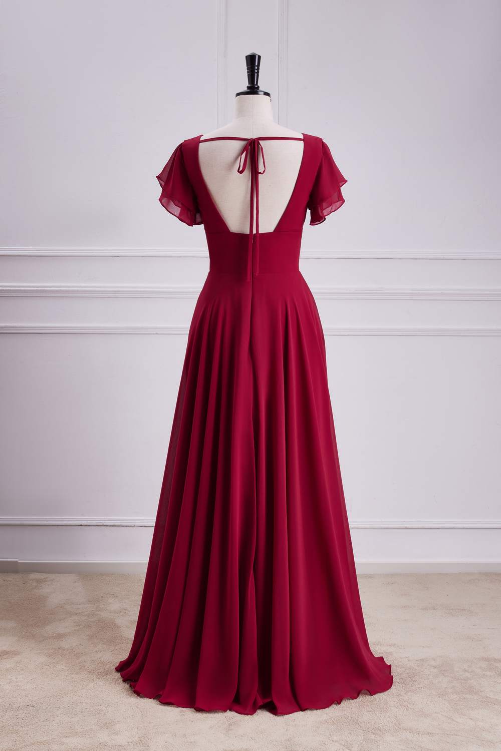 Rotes, langes Brautjungfernkleid in A-Linie mit ausgestellten Ärmeln, V-Ausschnitt und Schlitz 
