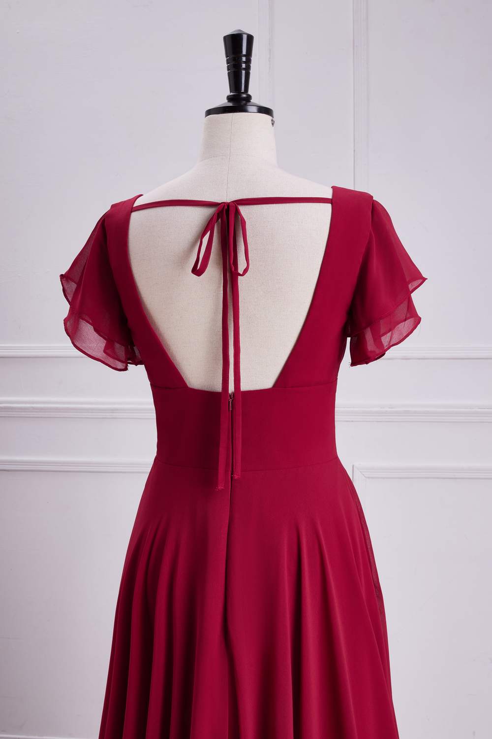 Rotes, langes Brautjungfernkleid in A-Linie mit ausgestellten Ärmeln, V-Ausschnitt und Schlitz 