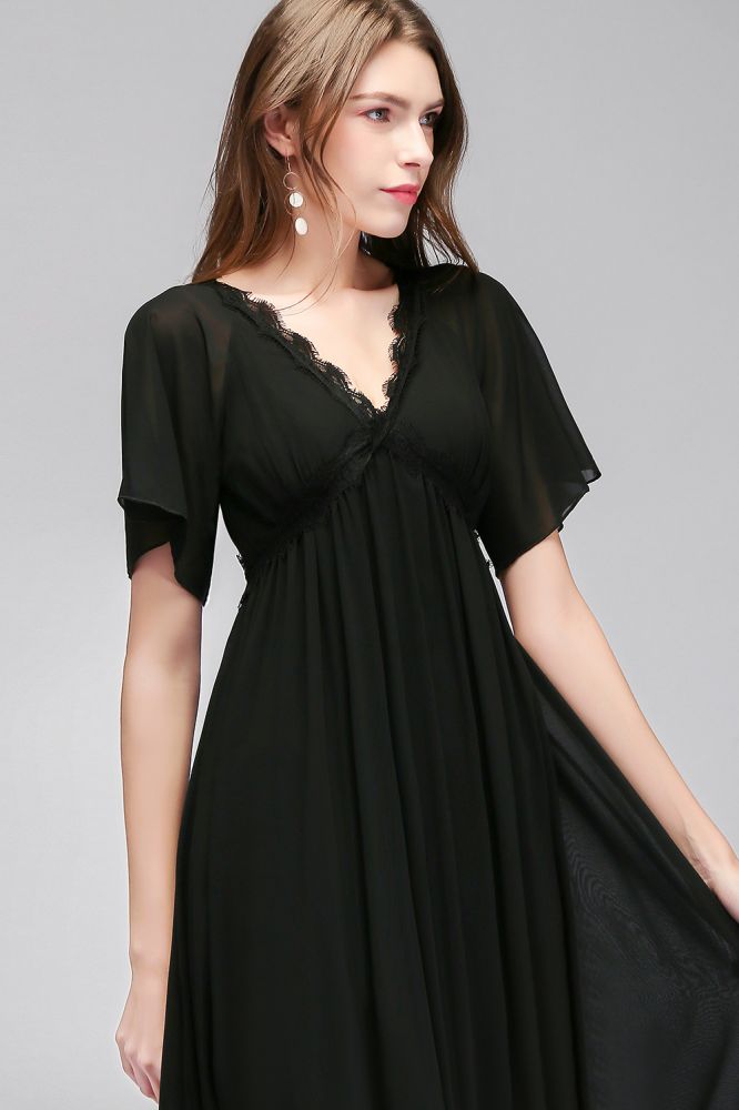 Classic Black Chiffon Elegant Bridesmaid Dress V-Neck Long