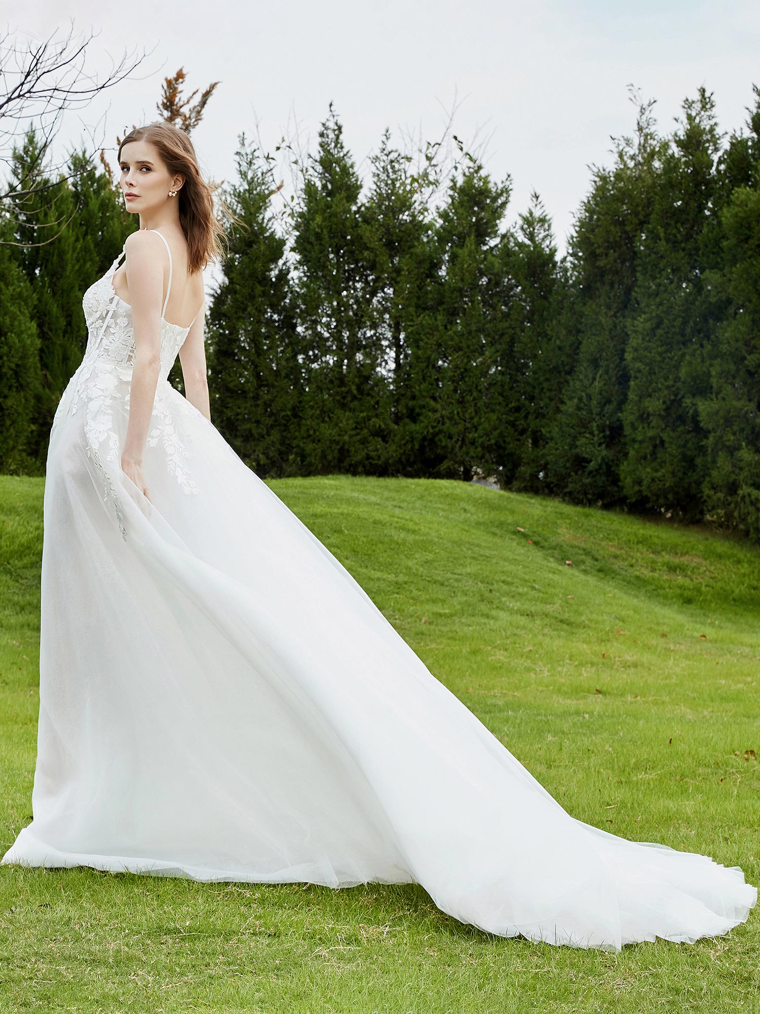 Spaghetti Straps Tulle Chapel Train Wedding Dress-Ivory Bridal Gowns Dresses