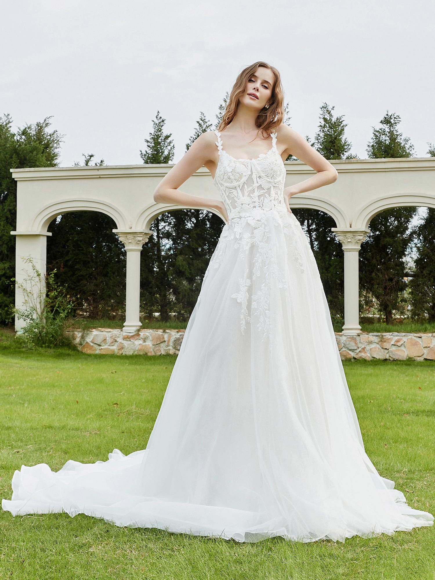 Spaghetti Straps Tulle Chapel Train Wedding Dress-Ivory Bridal Gowns Dresses