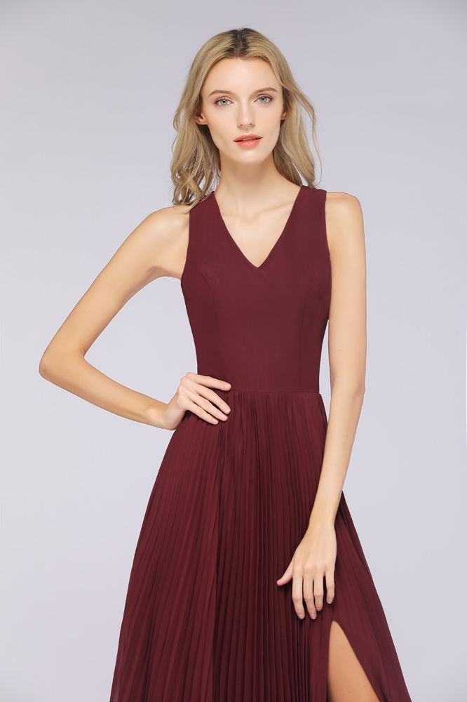Elegant Chiffon Sleeveless V-Neck Bridesmaid Dress Long Ruffles Side Split Evening Gown