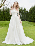 Schulterfreies Spitzenmieder mit Applikationen, Brautkleid – Elfenbein/Champagner