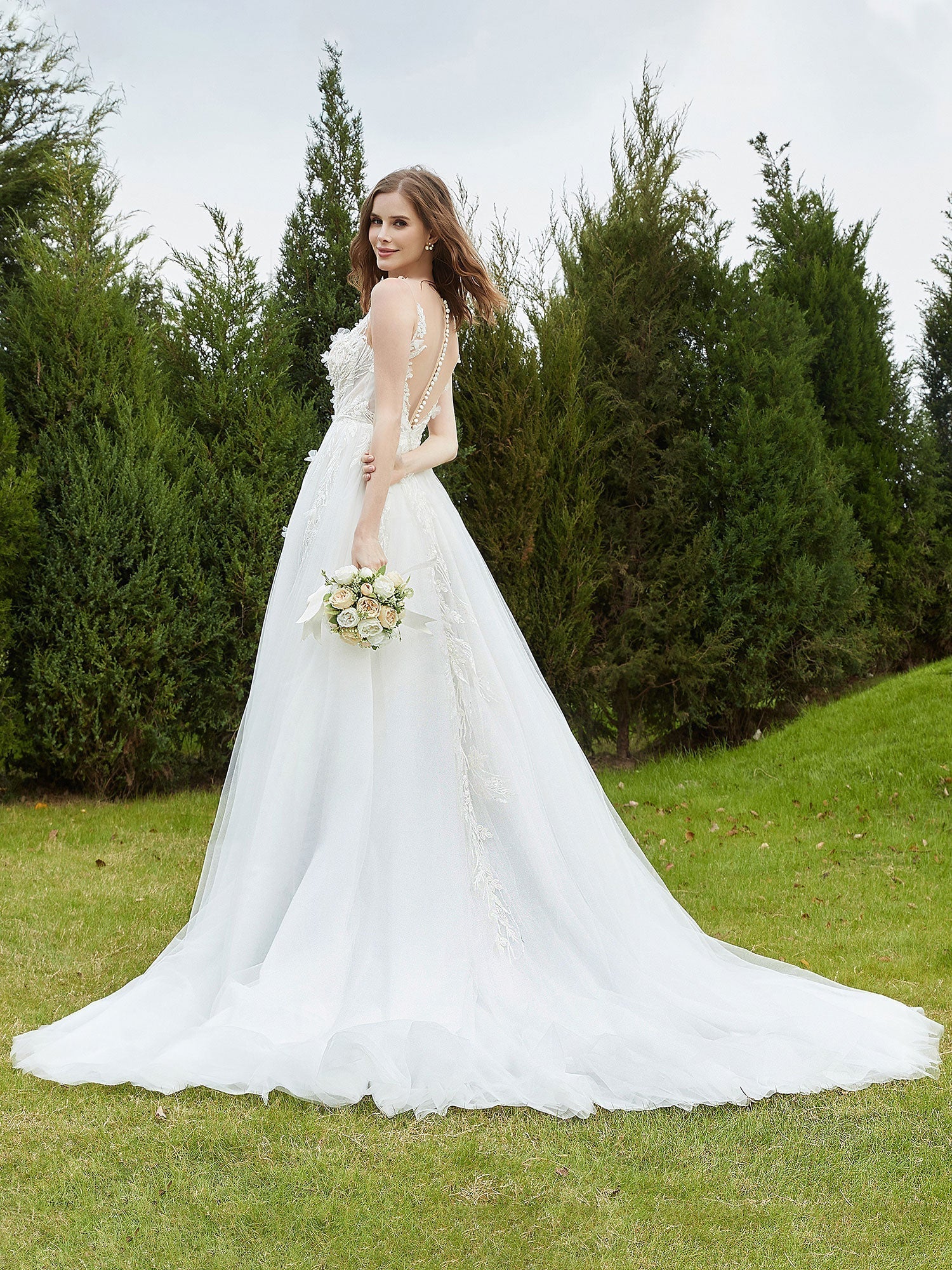 Illusion Brautkleid mit tiefem V-Ausschnitt und Spitzenmieder – Elfenbein 