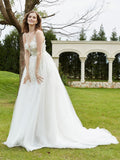 Illusion Brautkleid mit tiefem V-Ausschnitt und Spitzenmieder – Elfenbein 
