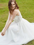 Illusion Brautkleid mit tiefem V-Ausschnitt und Spitzenmieder – Elfenbein 