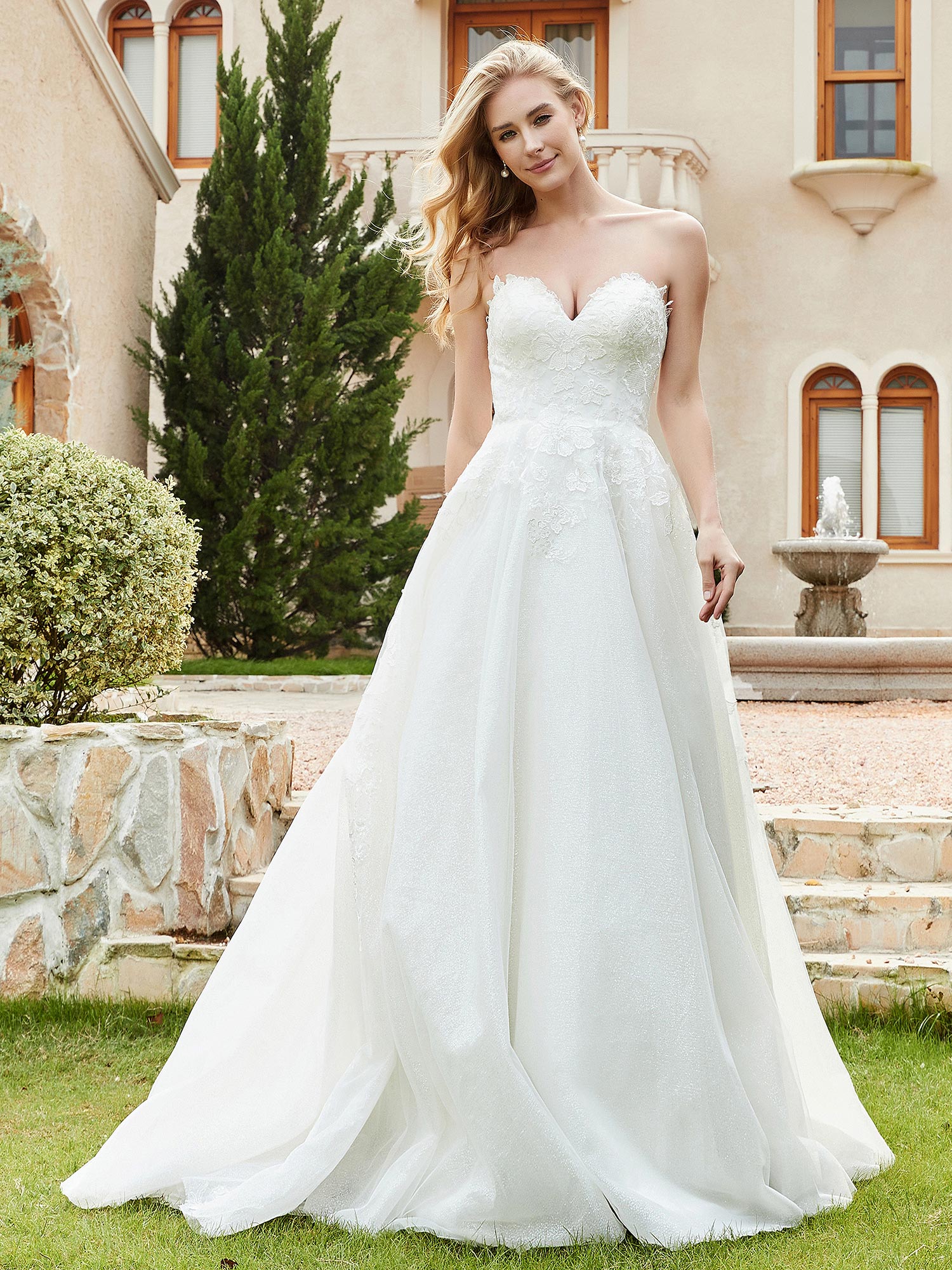 Sweetheart Lace Ruched Sweep Train Wedding Dress Ivory Bridal Gowns Dresses
