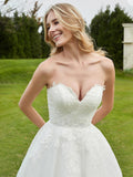 Sweetheart Lace Ruched Sweep Train Wedding Dress Ivory Bridal Gowns Dresses