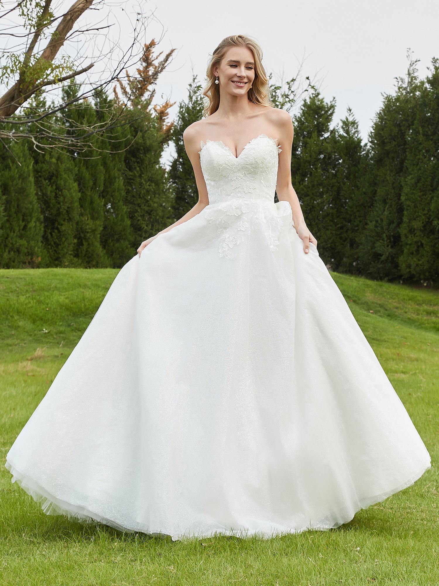 Sweetheart Lace Ruched Sweep Train Wedding Dress Ivory Bridal Gowns Dresses