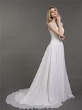 Chiffonkleid mit Spitzenapplikationen für die Braut – Elfenbeinfarbene Brautkleider