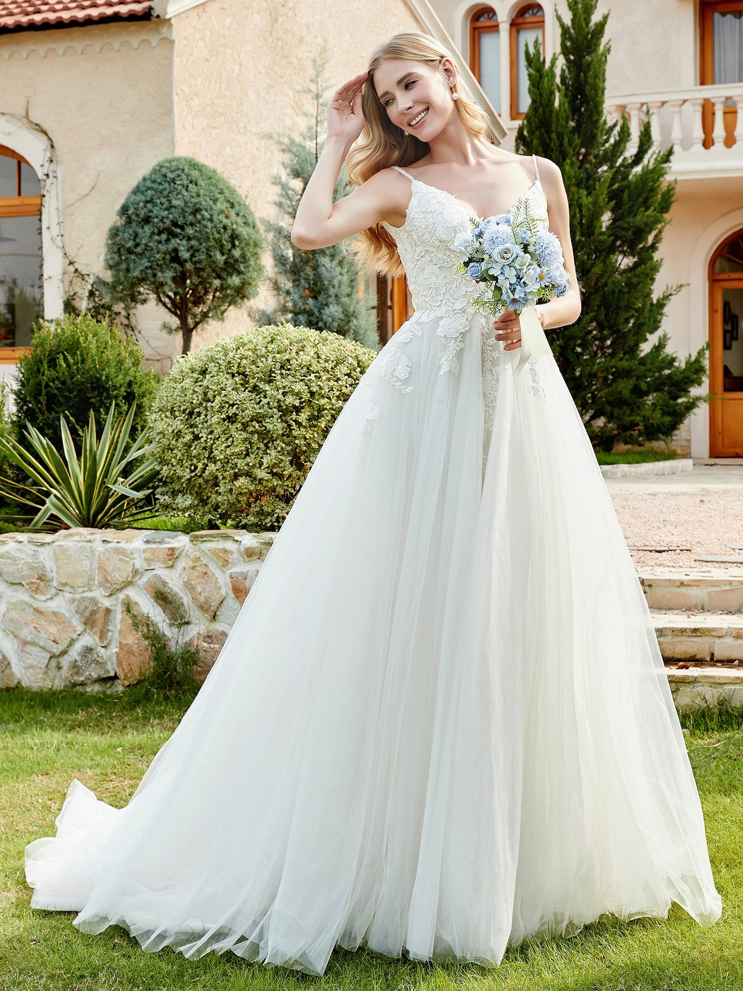 Spitze und Tüll gerüscht Kapelle Schleppe Brautkleid Elfenbein Brautkleider Kleider
