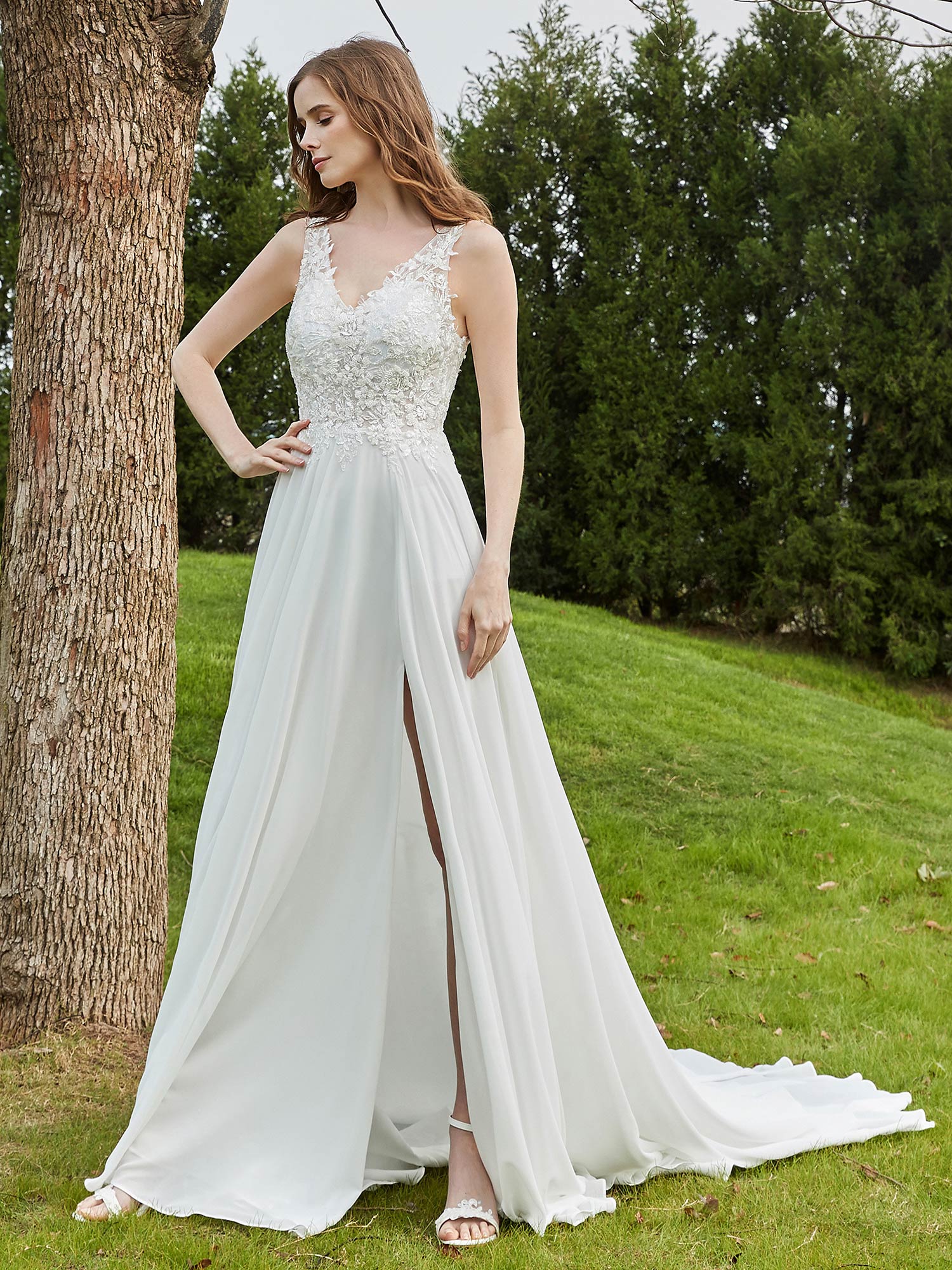 Spitze V-Ausschnitt Chiffon Brautkleid mit Schlitz Elfenbein Brautkleider Kleider