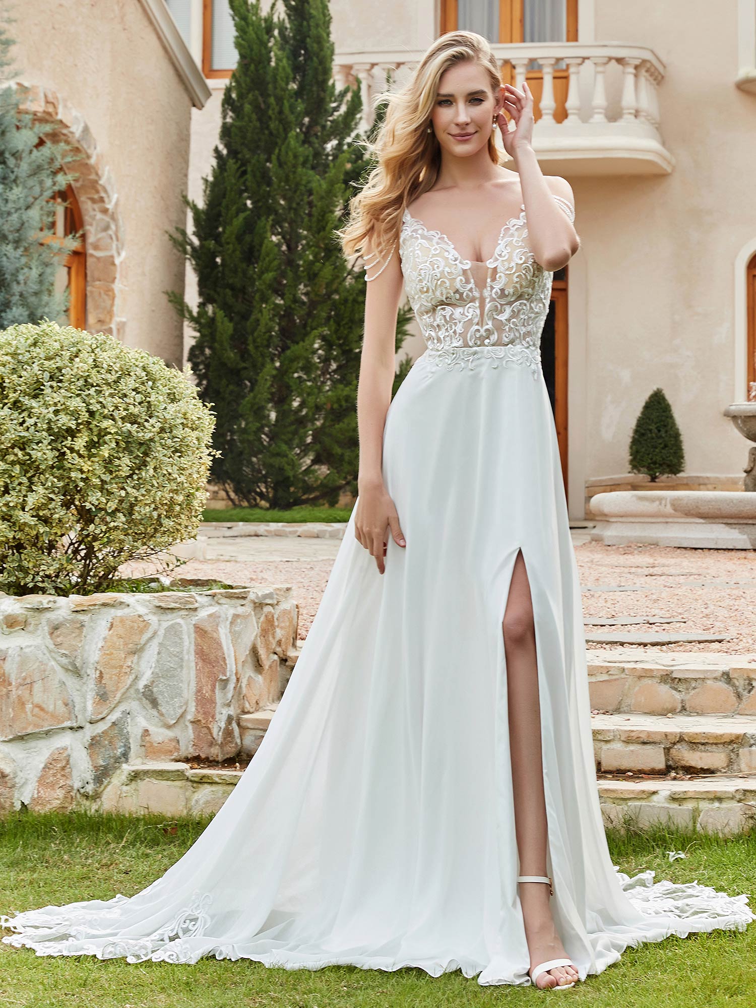 Chiffon und Spitze A-Linie Brautkleid mit Knöpfen Elfenbein Brautkleider Kleider