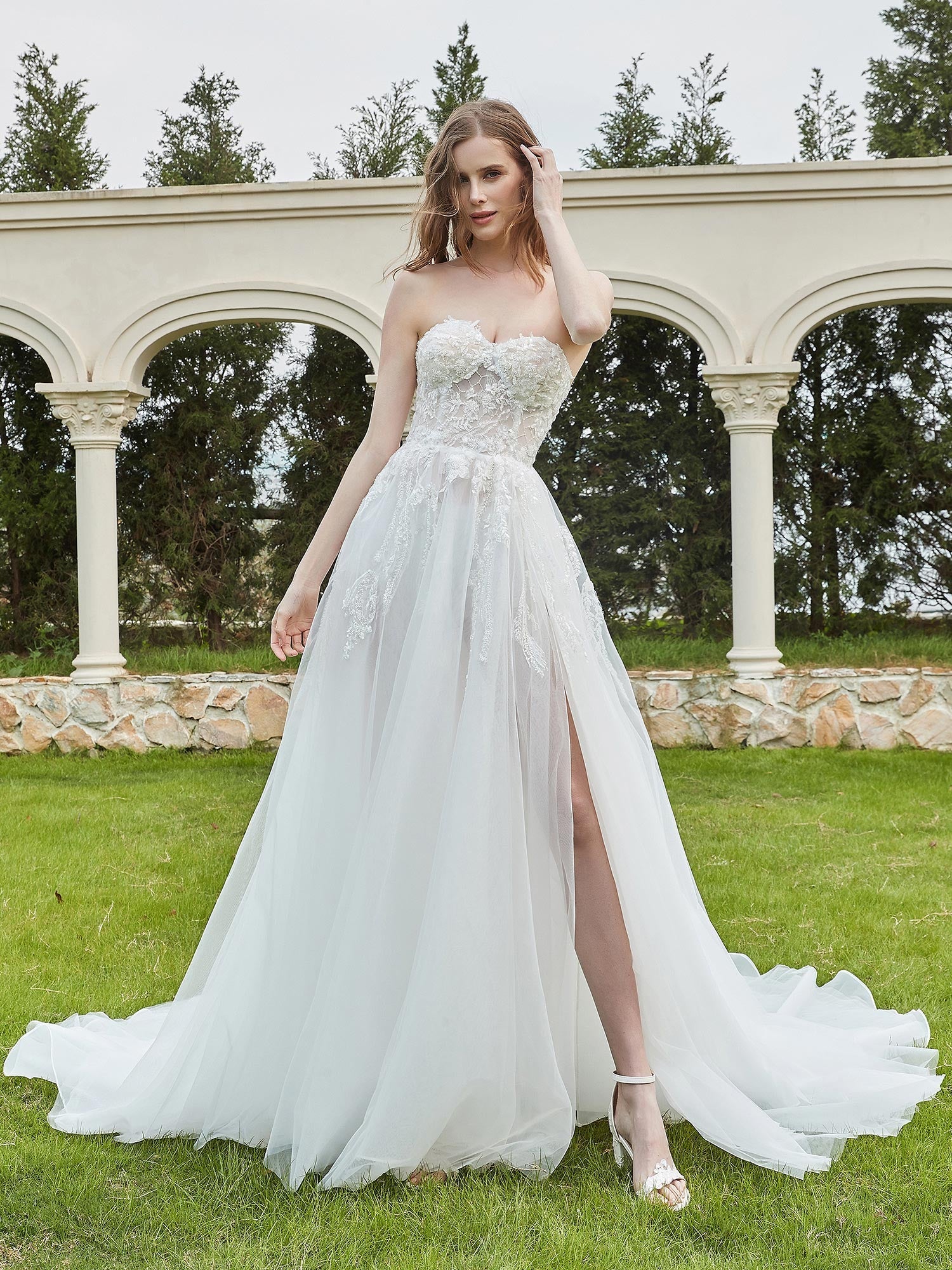 Tulle And Lace Sleeveless Wedding Dress With Slit Ivory Bridal Gowns Dresses