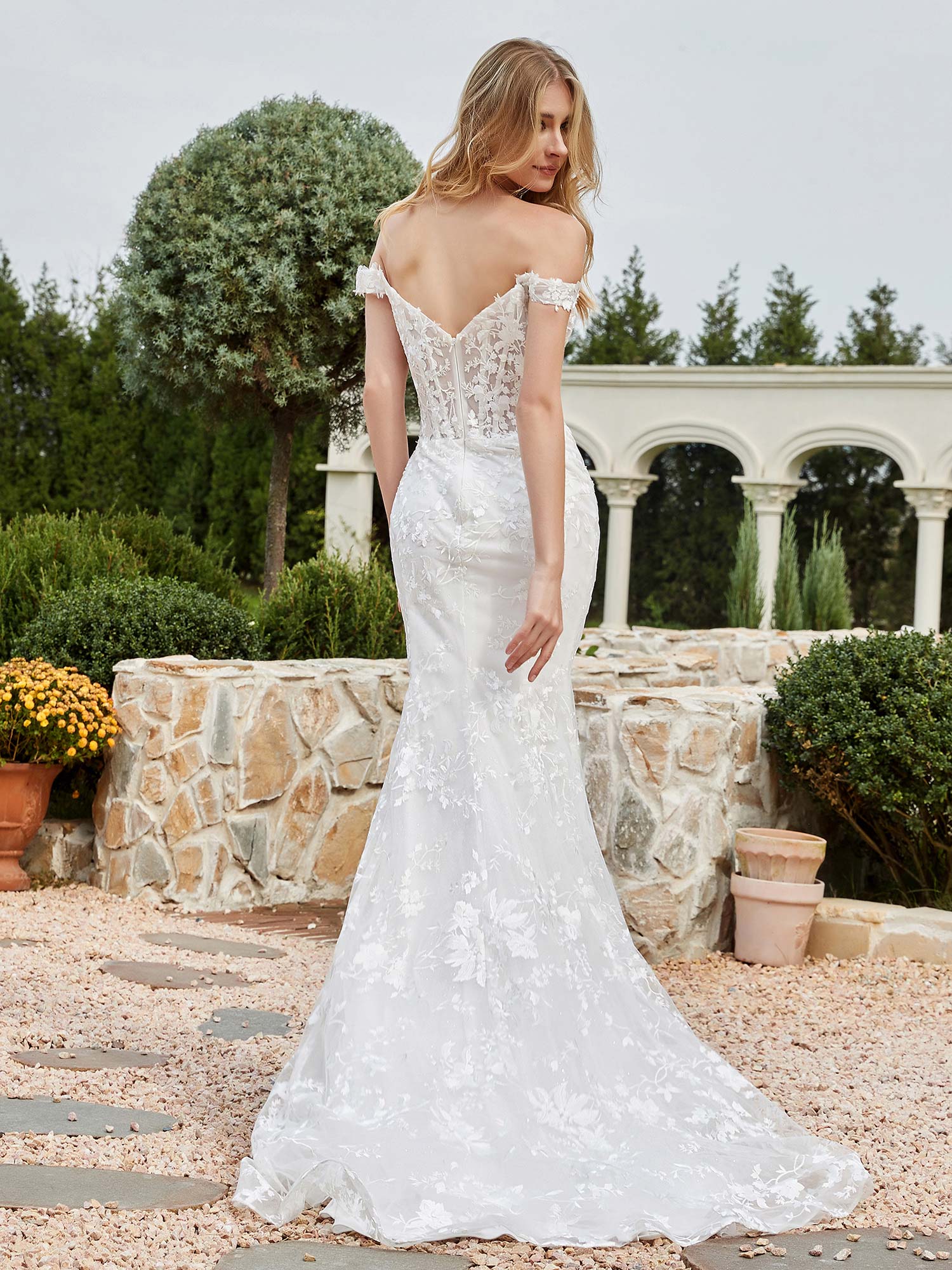 Off-the-shoulder Appliqued Sheath Lace Bridal Gown Ivory Bridal Gowns Wedding Dresses