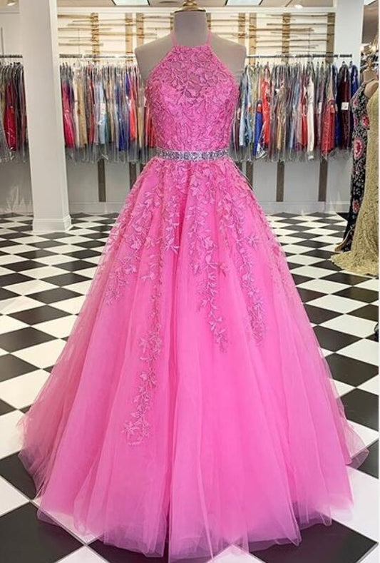 Rosa Ballkleid im neuen Stil mit Neckholder 
