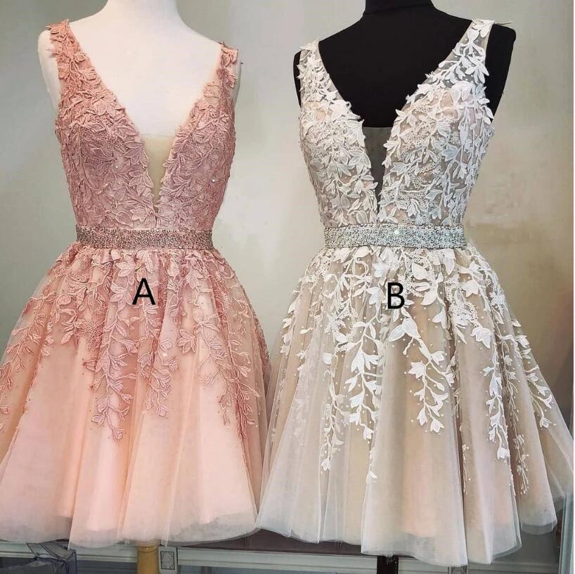 Spitzenkleid mit Perlen, Kurzes Abschlusskleid, Winterkleid, Festzugstanzkleid, Back to School Partykleid, KB0984 