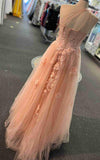 Langes Ballkleid mit einer Schulter KB1250