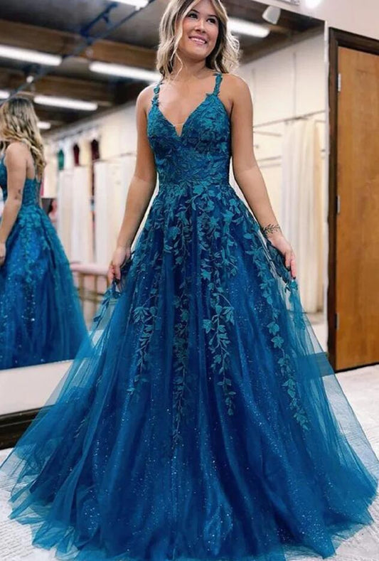 Langes Ballkleid mit Blattspitze KB1313 