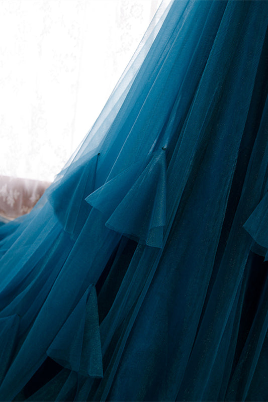 Blaue Plissee-Träger Rüschenschichten A-Linie Schwungvolles Maxi-Abendkleid Ball- und Abendkleider 