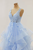 Hellblaue Applikationen Tiefer V-Ausschnitt Rüschenlagen Langes Ballkleid Abendkleid Formelle Ballkleider