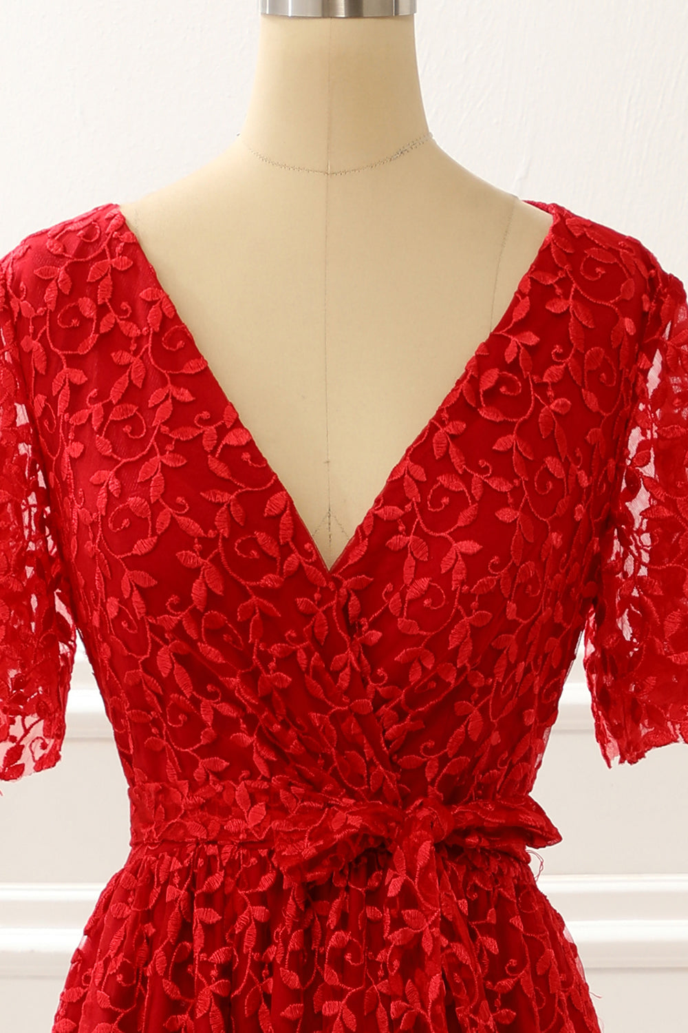 Red V-neck Lace Prom Dress with Slit Formal Evening Dresses with short sleeves
