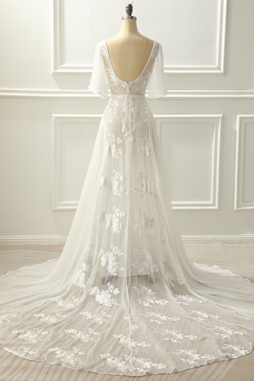 Ivory V Neck A Line Long Wedding Dress With Appliques Bridal Gowns with Lace