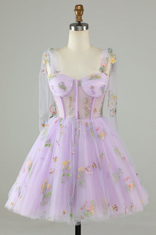 Vestido de fiesta lavanda con corsé en forma de A y bordado para cóctel
